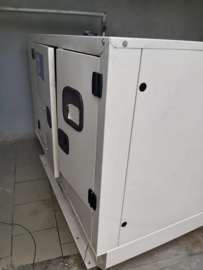 Staycation Suites And Apartment Lagos Esterno foto